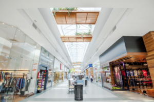 ‘TIS THE SEASON FOR CLEAN STORES