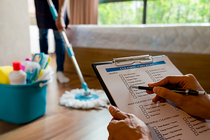 consider a commercial cleaning franchise