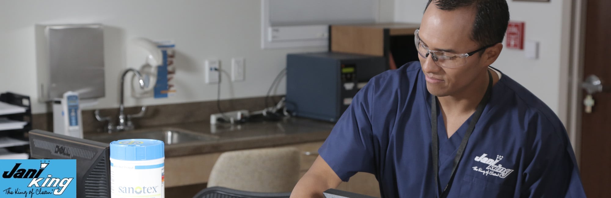 Urgent Care Cleaning